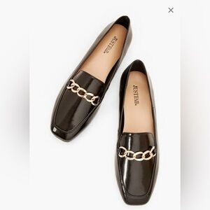 JustFab Black and Gold Loafers Size 8.5